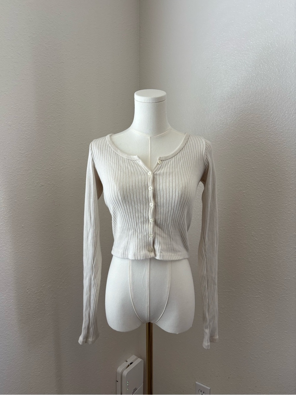 Brandy Melville Zelly Long Sleeve Top